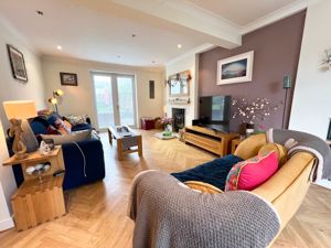 Photo 11- click for photo gallery